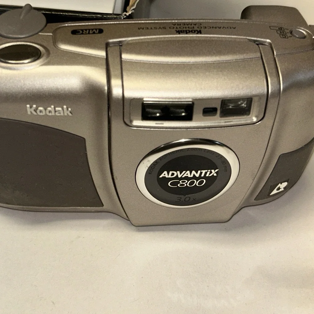 Vintage Kodak Advantix C800 Zoom APS Point & Shoot Film Camera